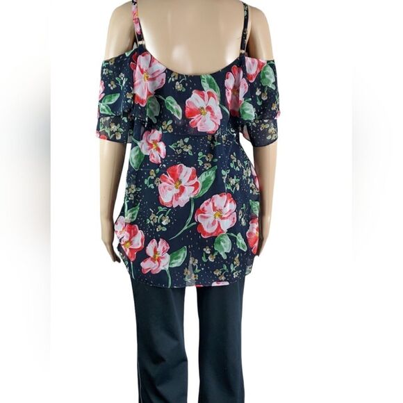 CAbi Blue & Pink Floral Tunic Top - Picture 4 of 6